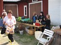 Loppis på byagården maj 2007.jpg